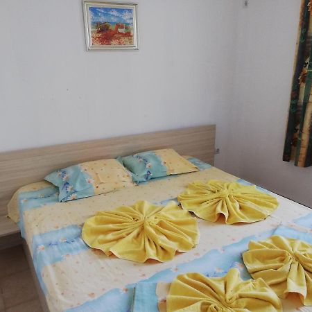 Apartments Ivelin Lozenets Bagian luar foto