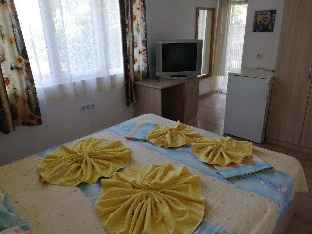 Apartments Ivelin Lozenets Bagian luar foto