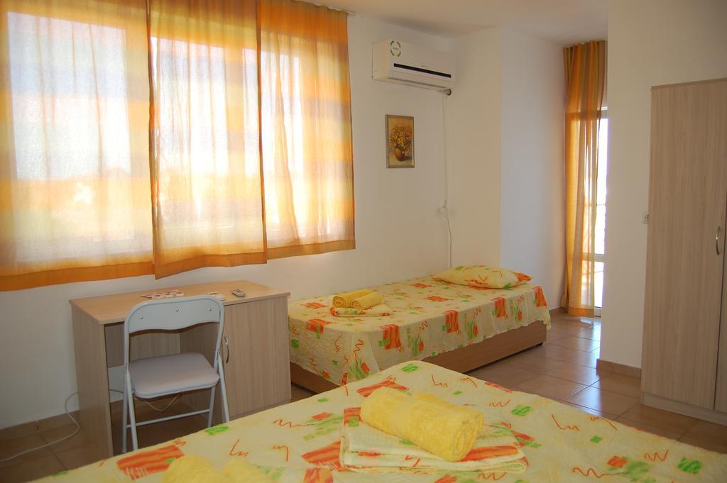 Apartments Ivelin Lozenets Bagian luar foto