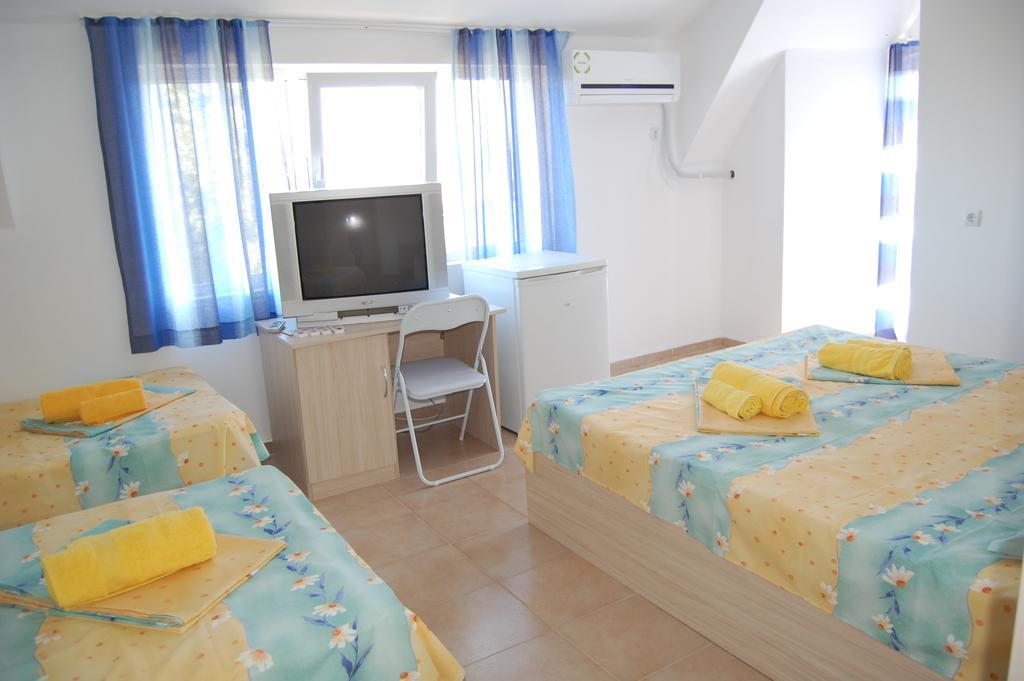 Apartments Ivelin Lozenets Bagian luar foto