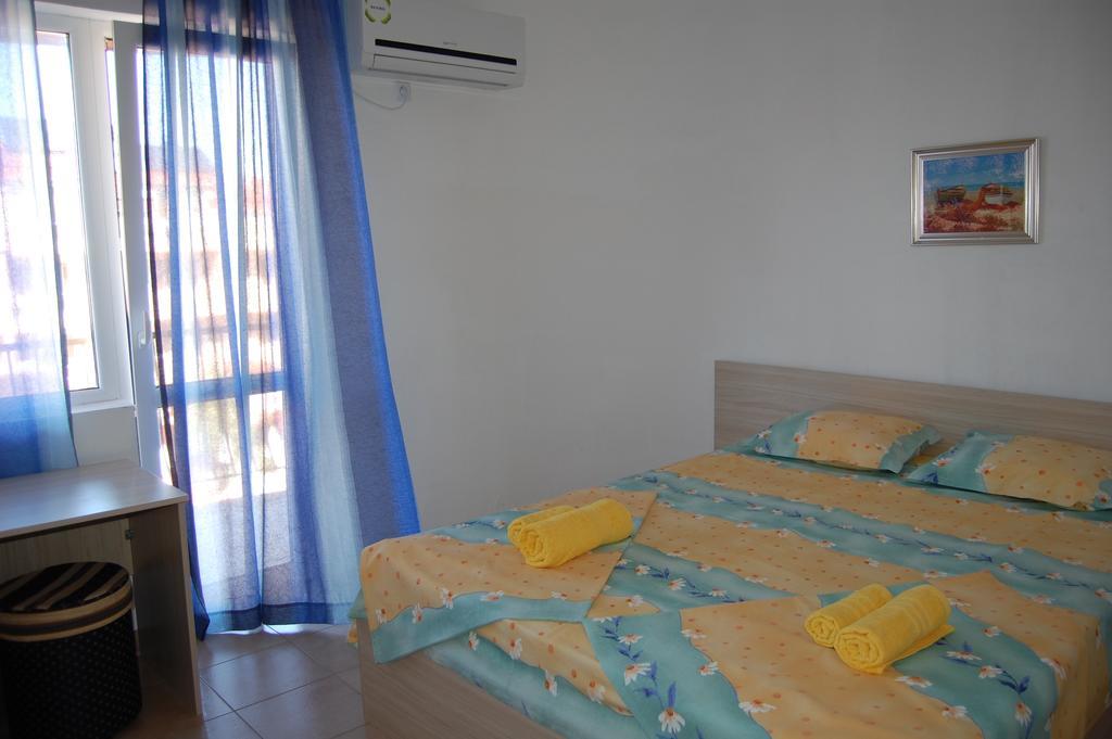 Apartments Ivelin Lozenets Bagian luar foto