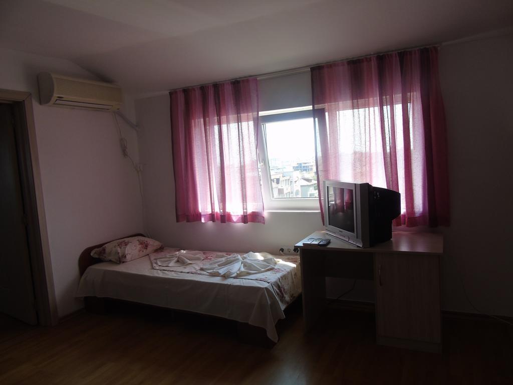 Apartments Ivelin Lozenets Bagian luar foto