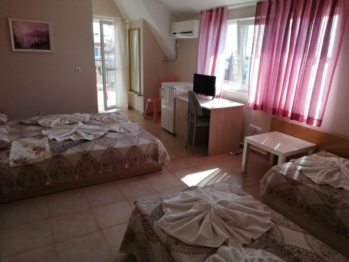 Apartments Ivelin Lozenets Ruang foto
